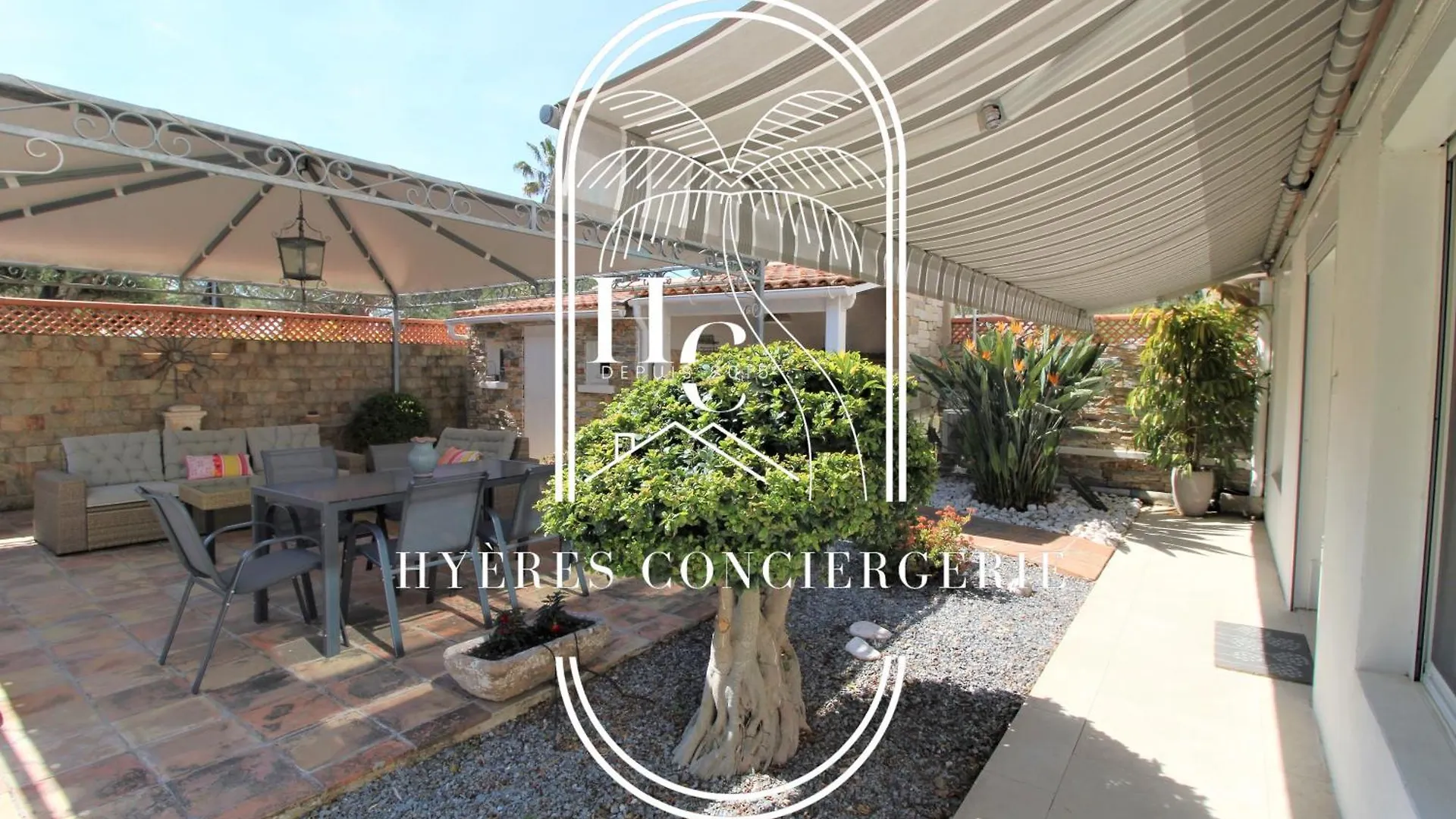 Les Salins Rez De Jardin Plage Clim Wifi Parking By Hc Hyères 0*,  Francie