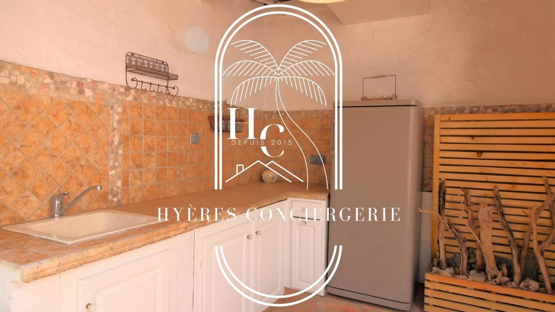 Les Salins Rez De Jardin Plage Clim Wifi Parking By Hc Hyeres Villa