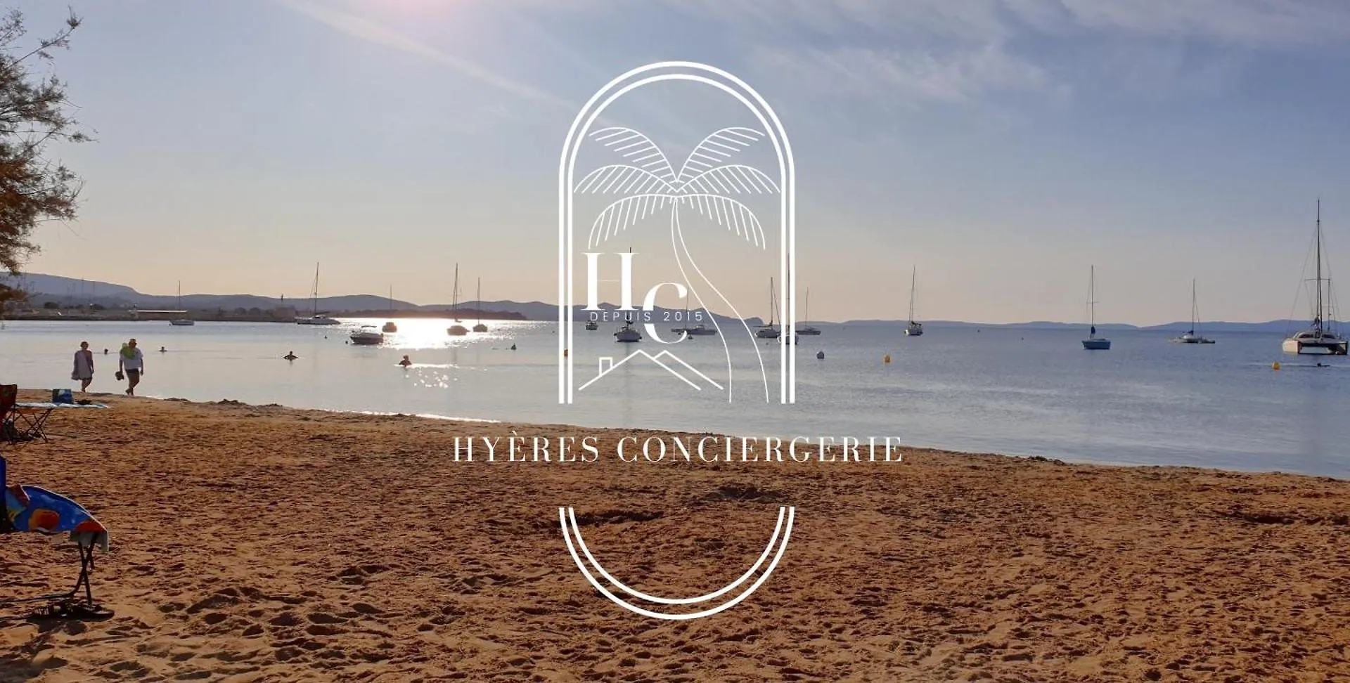 Les Salins Rez De Jardin Plage Clim Wifi Parking By Hc Hyeres